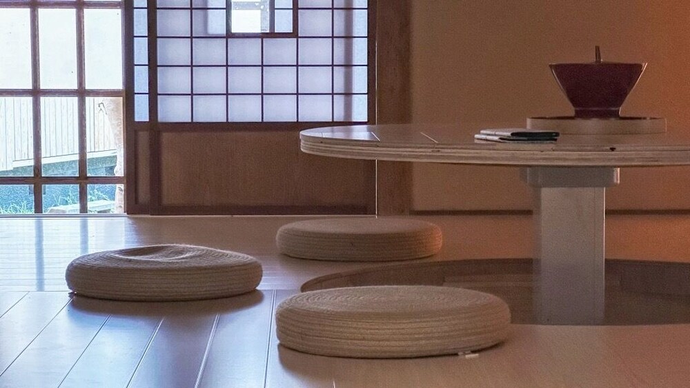 デラックス ヴィラ 客室内のダイニングエリア0 | EXP . Co - Onsen Yugawara