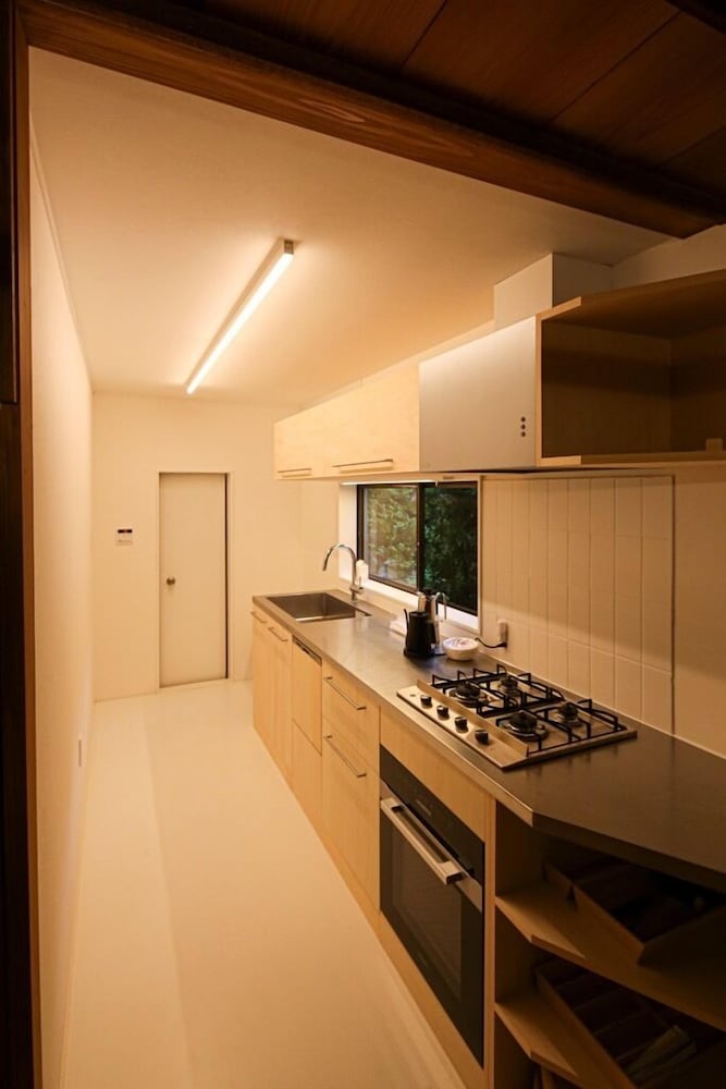 デラックス ヴィラ 専用キッチン0 | EXP . Co - Onsen Yugawara