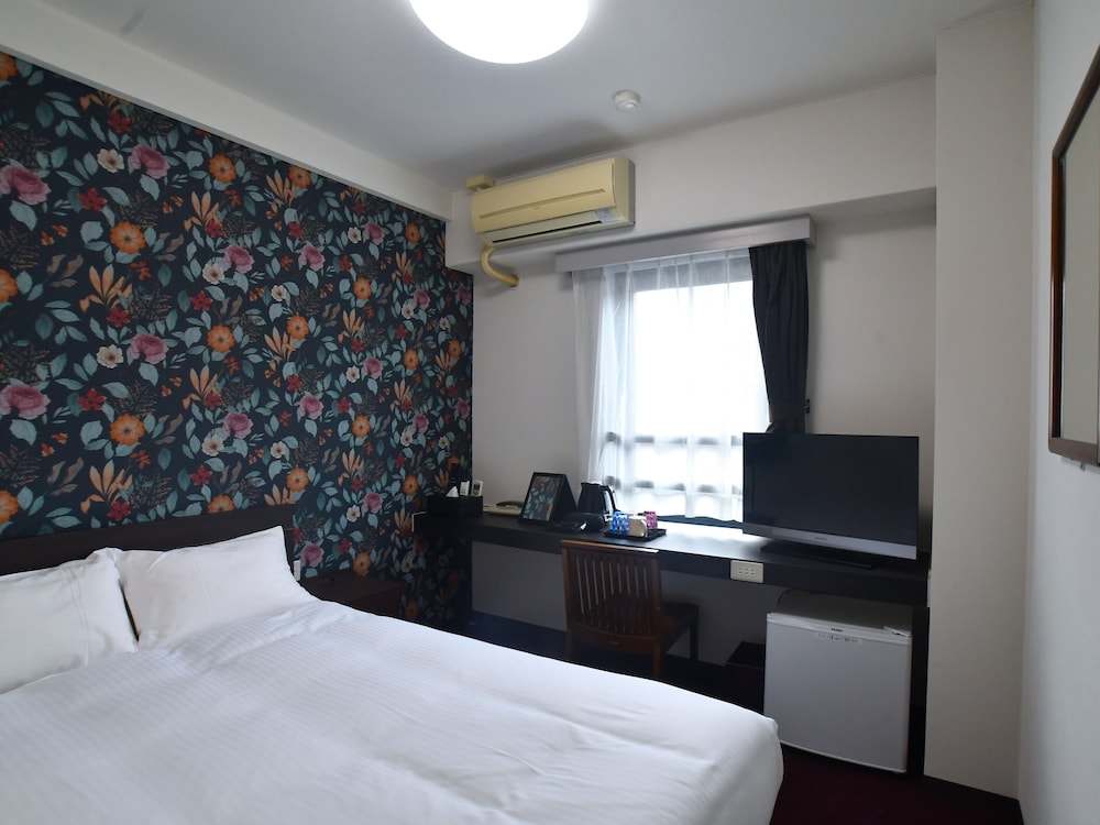 スタンダード ダブルルーム 客室21 | フオベルステイ百合ヶ丘