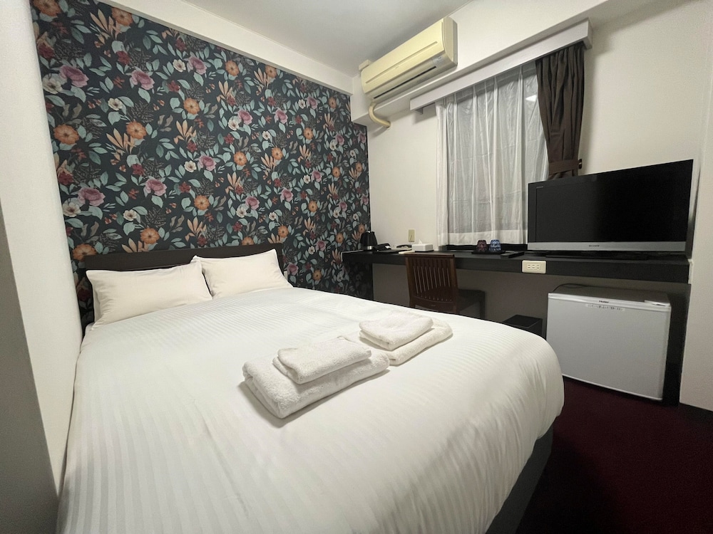 スタンダード ダブルルーム 客室25 | フオベルステイ百合ヶ丘