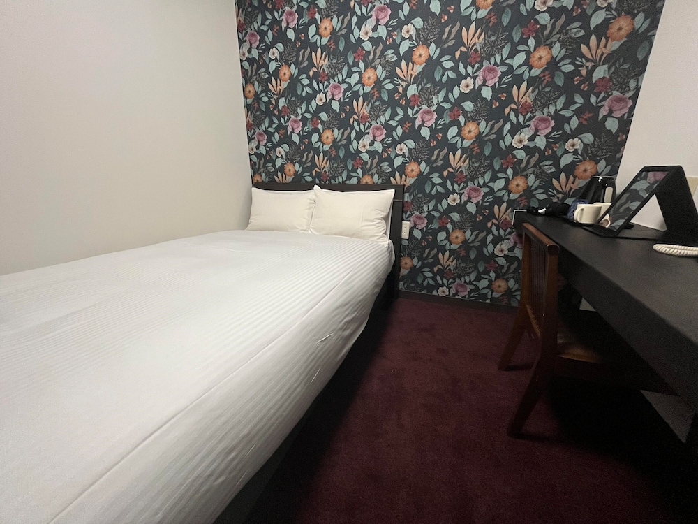 エコノミー ダブルルーム 客室26 | フオベルステイ百合ヶ丘