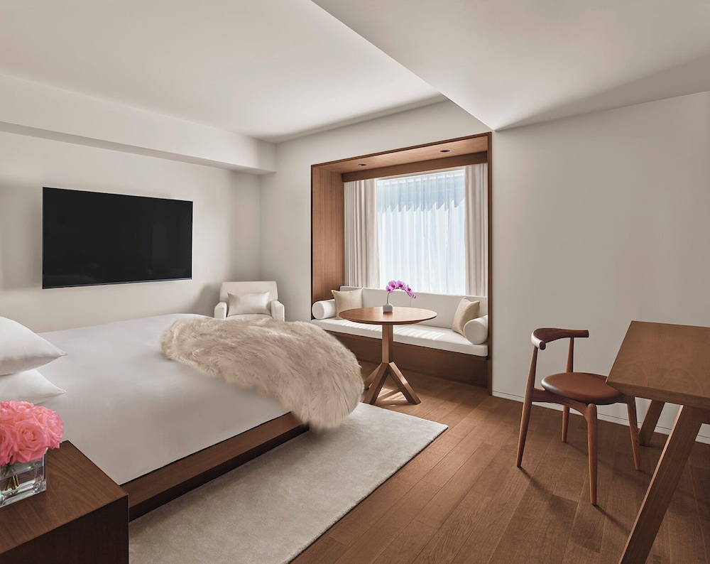 デラックス ルーム キングベッド 1 台 シティビュー 部屋からの景観0 | 東京エディション銀座