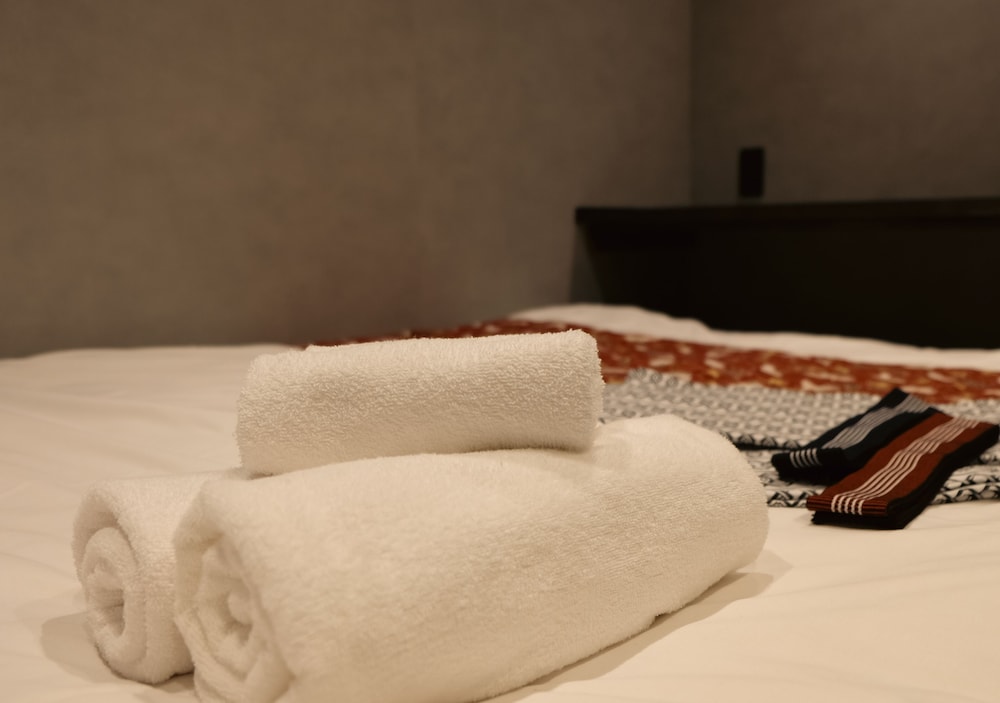 スタンダード ダブルルーム 客室1 | 万雷 HOTEL