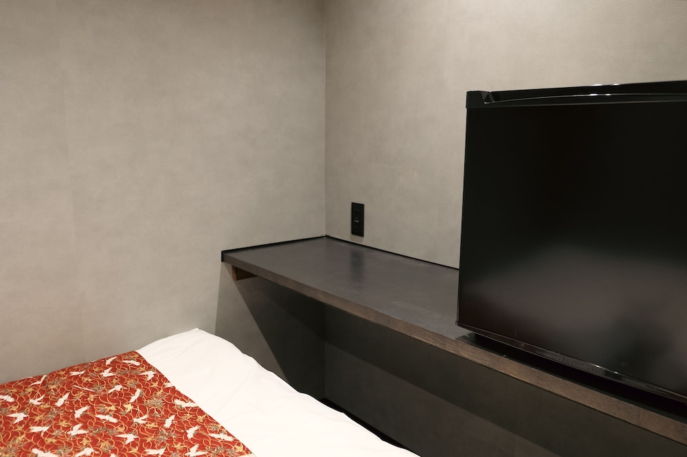 スタンダード ダブルルーム 客室2 | 万雷 HOTEL