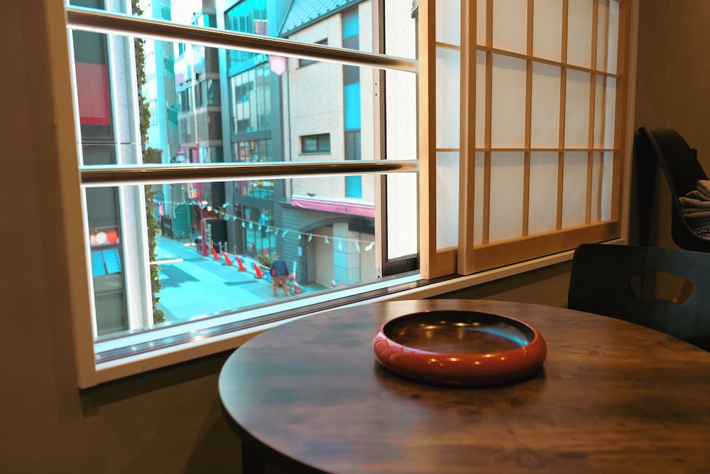 スタジオスイート リビング エリア3 | 万雷 HOTEL