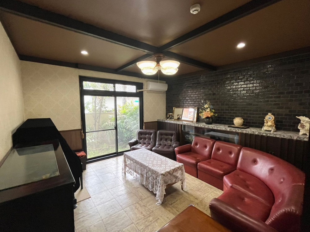 まるい 客室1 | 丸亀の宿 澤食さわい