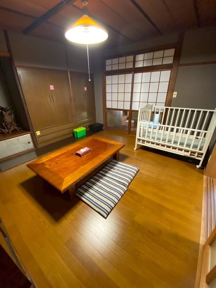 まるい 客室8 | 丸亀の宿 澤食さわい