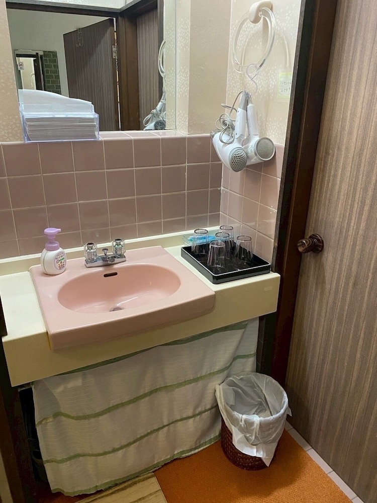 まるい バスルーム2 | 丸亀の宿 澤食さわい