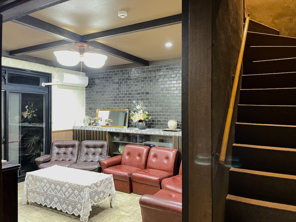 まるい 客室2 | 丸亀の宿 澤食さわい