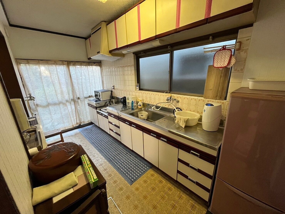 まるい 専用キッチン1 | 丸亀の宿 澤食さわい