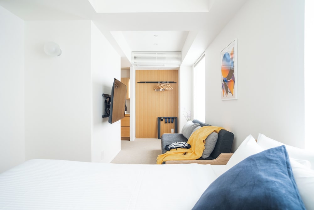 デザイン スタジオ ベッド (複数台) 禁煙 (Studio 30) 客室4 | KABIN Gion (旧 Kabin Minamiza)