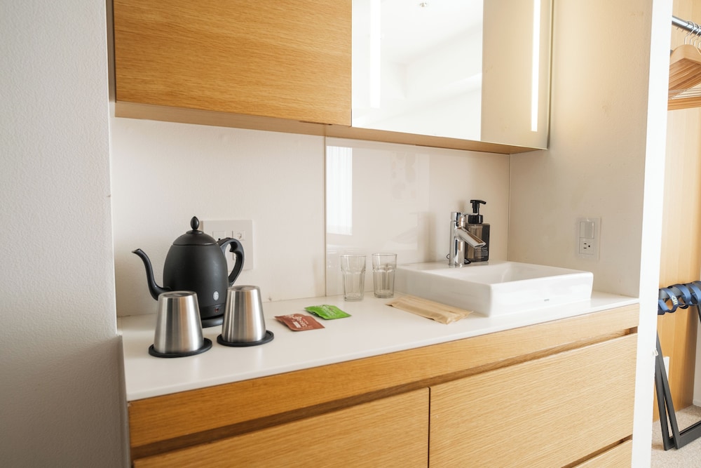 ベーシック スタジオ ベッド (複数台) 禁煙 (Studio 25) 客室7 | KABIN Minamiza