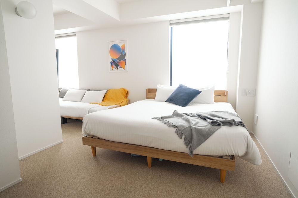 デザイン スタジオ ベッド (複数台) 禁煙 (Studio 30) 客室6 | KABIN Gion (旧 Kabin Minamiza)