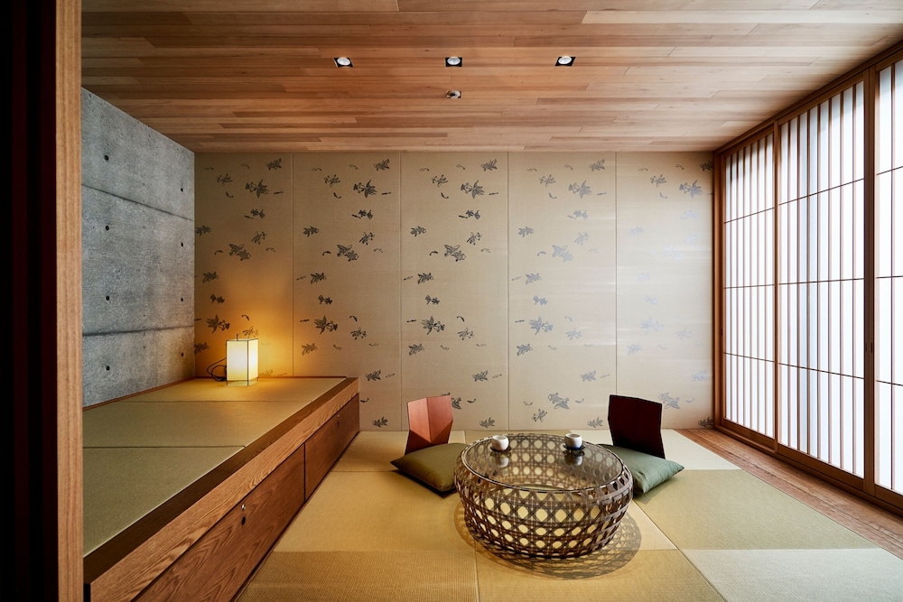 和洋ツイン2 ベッドルーム(+2和布団追加可能) 禁煙 客室4 | 枳殻邸別館