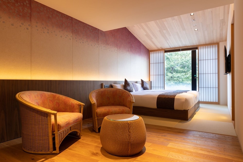 ベーシック ツインルーム 2 ベッドルーム 客室4 | 枳殻邸別館