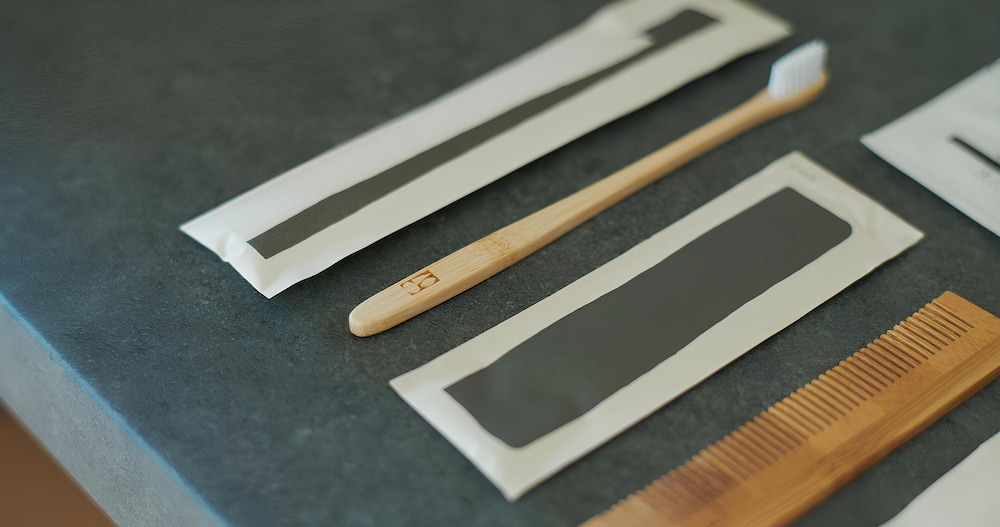 スタンダード ツインルーム 客室の設備とサービス1 | くろしお想