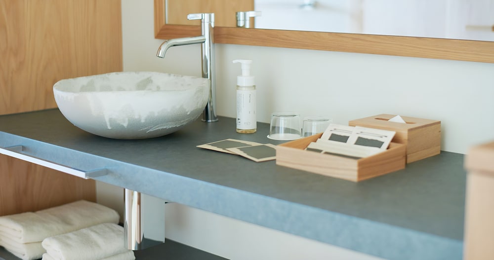 スタンダード ツインルーム 客室の設備とサービス2 | くろしお想