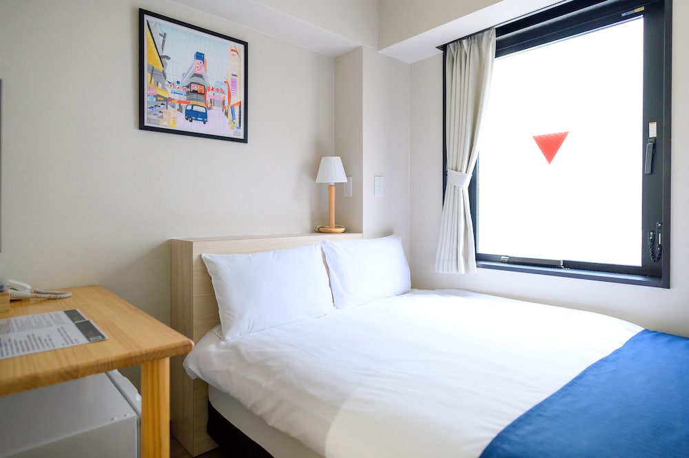 ベーシック ダブルルーム (1 名様利用) 客室2 | Ueno Woo Hotel