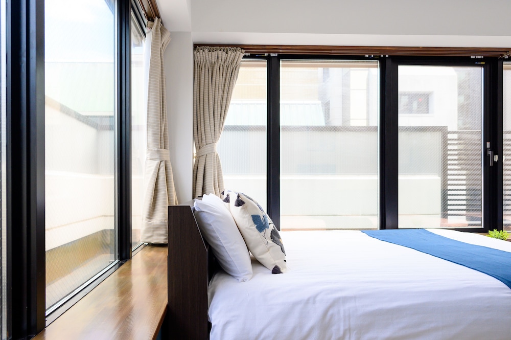 コンフォート ペントハウス 客室2 | Ueno Woo Hotel