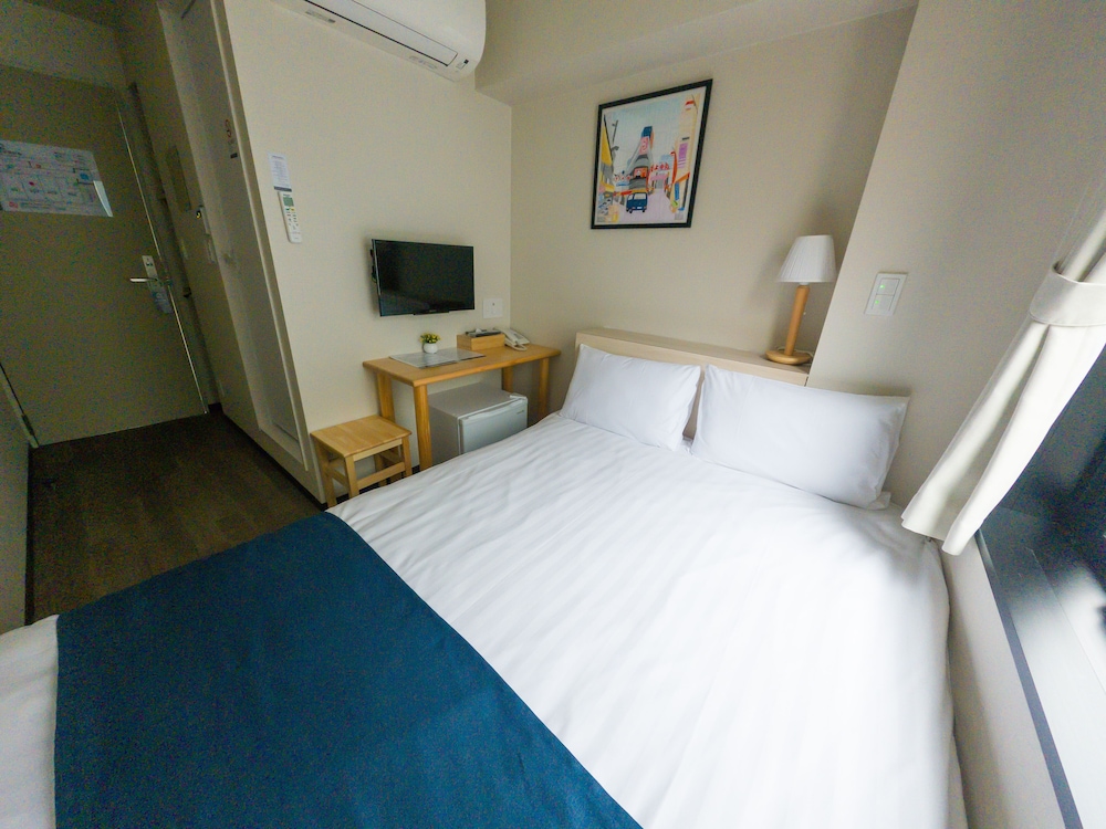 ベーシック ダブルルーム (1 名様利用) 客室5 | Ueno Woo Hotel