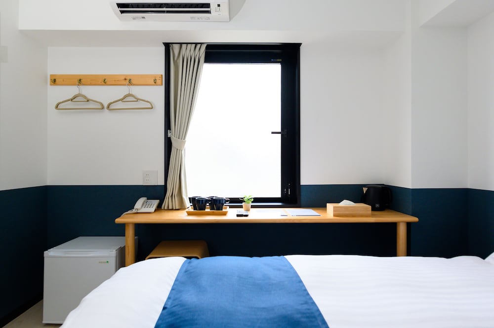 スタンダード 4 人部屋 客室3 | Ueno Woo Hotel