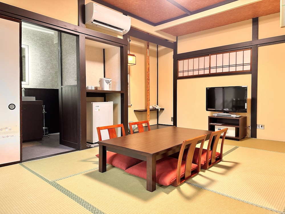 スタンダード ルーム 客室1 | 伊豆長岡温泉 湯治場 弘法の湯 本店