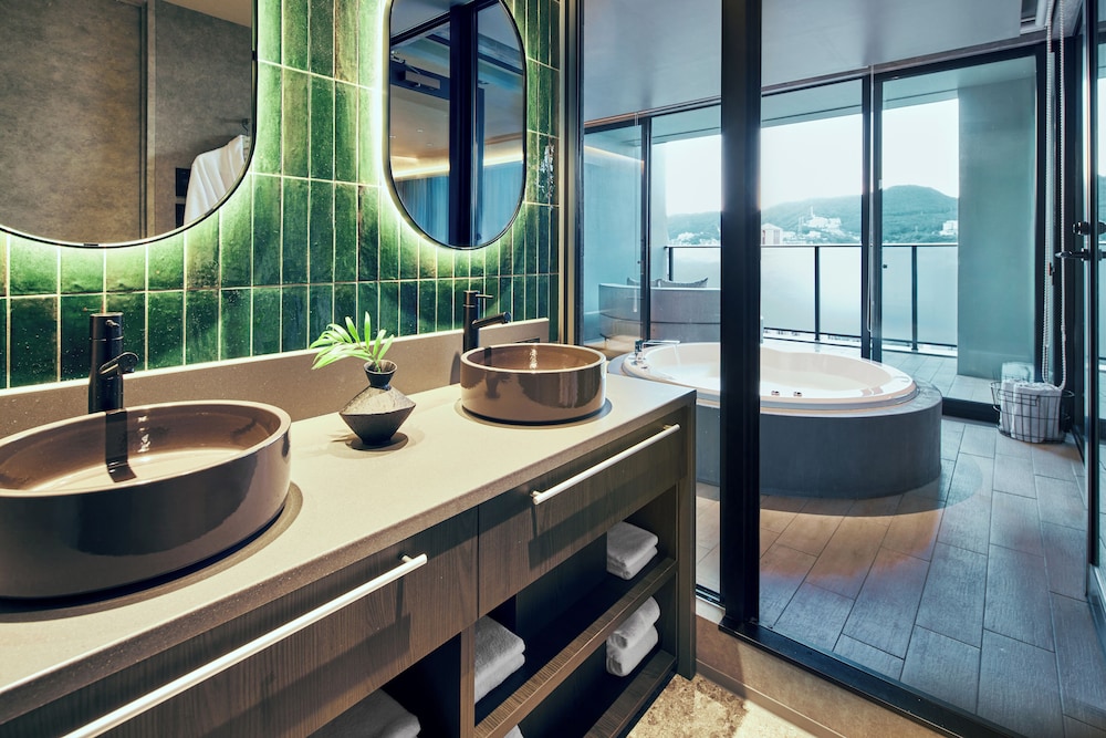 サウナスイート ルーフトップアクセス 禁煙 バスルーム0 | FAV LUX 長崎