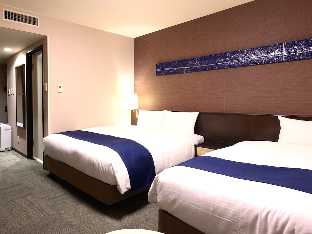 スタンダード ツインルーム 客室1 | スマイルホテルプレミアム金沢東口駅前