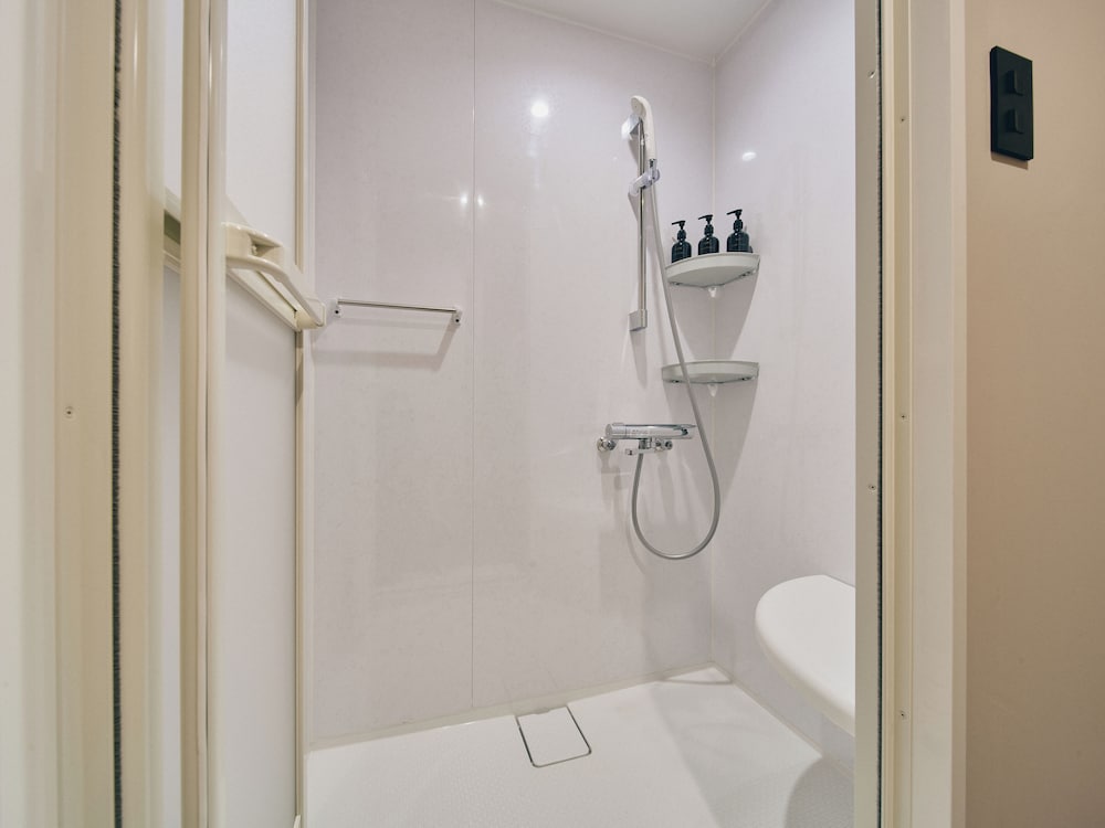 ラグジュアリー スイート 禁煙 シティビュー バスルーム2 | illi Com Shimokitazawa