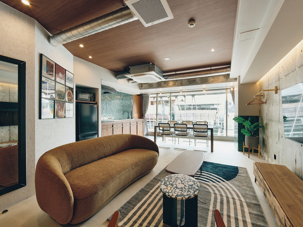 スーペリア スイート 禁煙 客室1 | illi Com Shimokitazawa