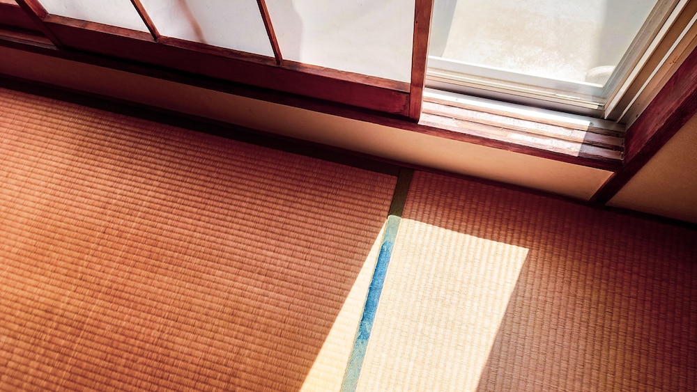 禁煙 和室6畳 客室2 | ホテル 28 広島