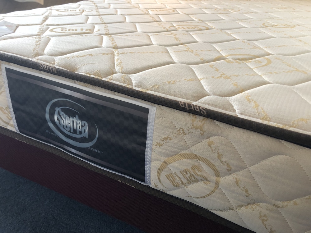 (バス・トイレ共用) 禁煙 ダブル 客室2 | ホテル 28 広島