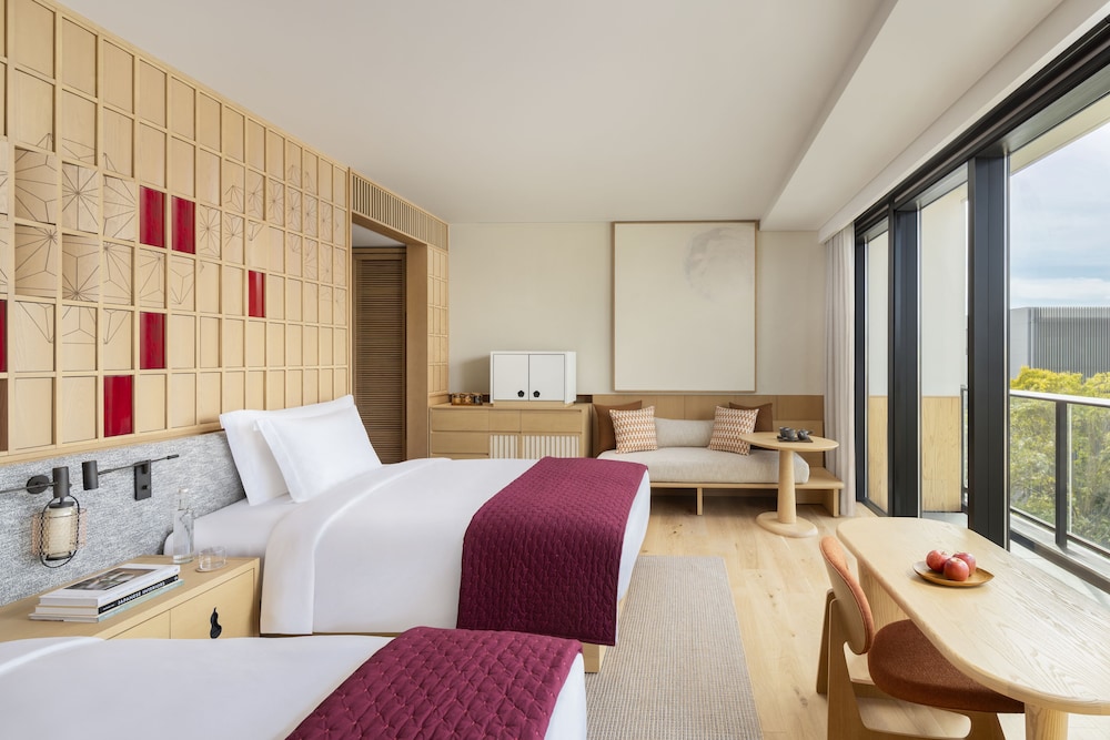 デラックス ルーム ダブルベッド 2 台 ガーデンビュー 客室1 | シックスセンシズ京都