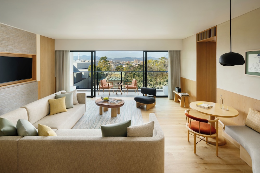 デラックス スイート ガーデンビュー | シックスセンシズ京都