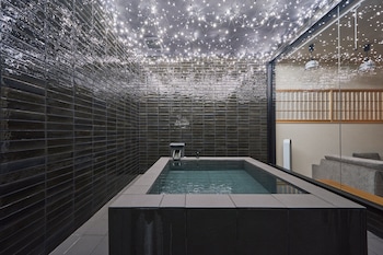 今昔荘 大阪 天下茶屋 - 日本茶 -