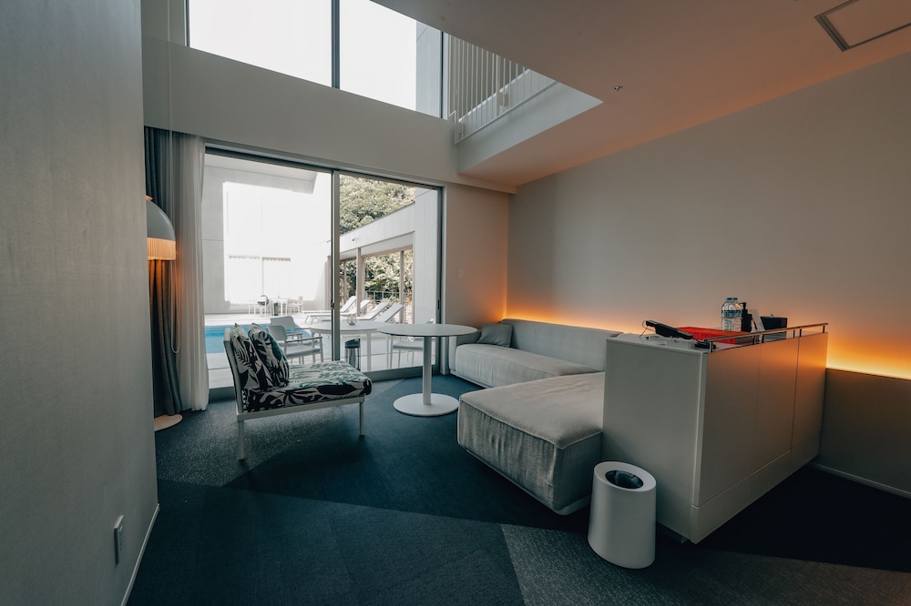 ファミリー トリプルルーム | BOTANICAL POOL CLUB