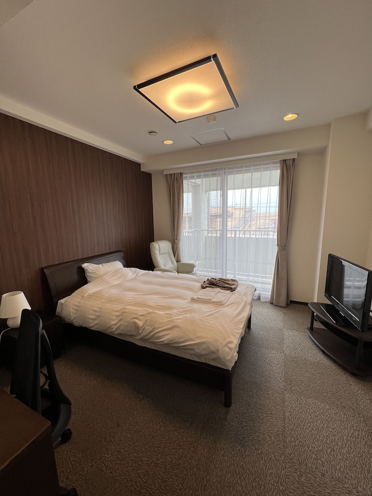 シングルルーム | ホテル辰巳倶楽部