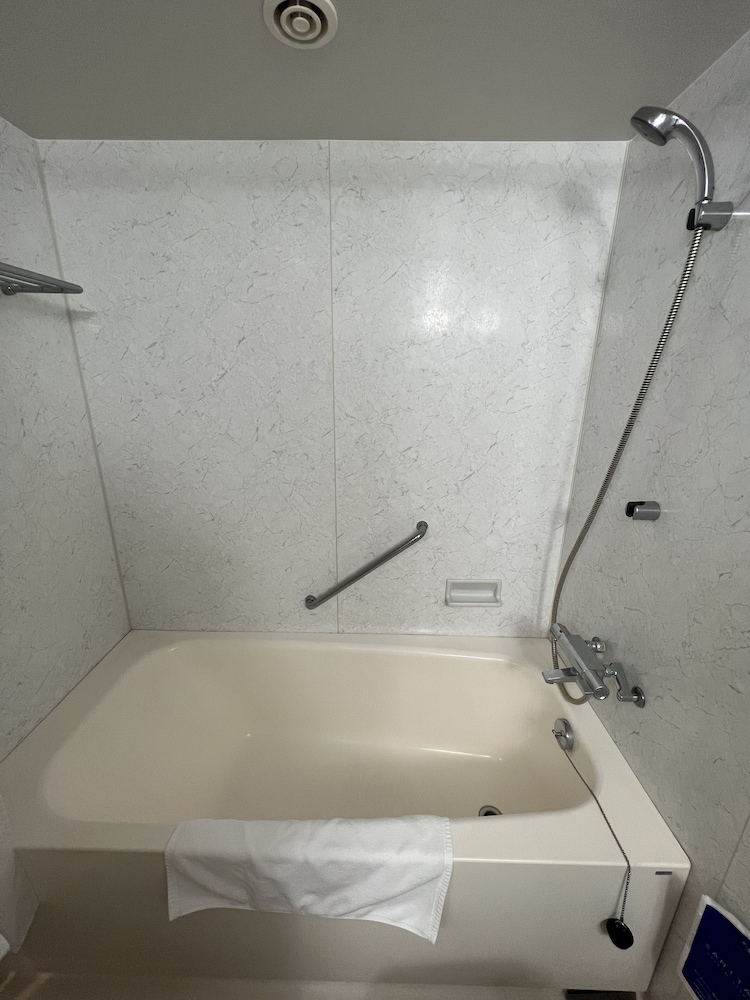 シングルルーム バスルーム0 | ホテル辰巳倶楽部