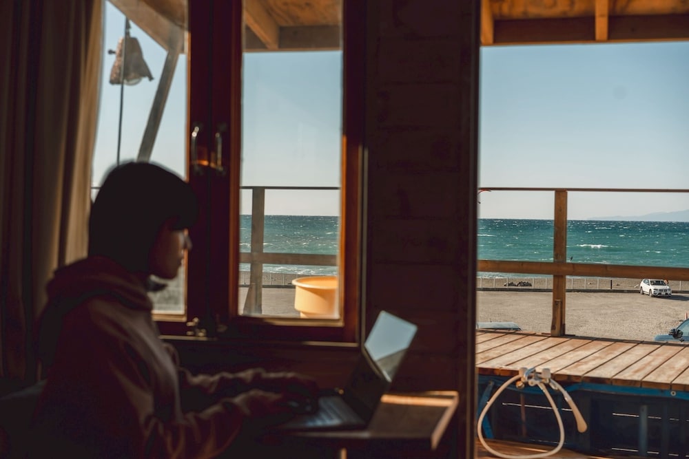 パノラミック ヴィラ 客室5 | 絶景シーサイドナハマ