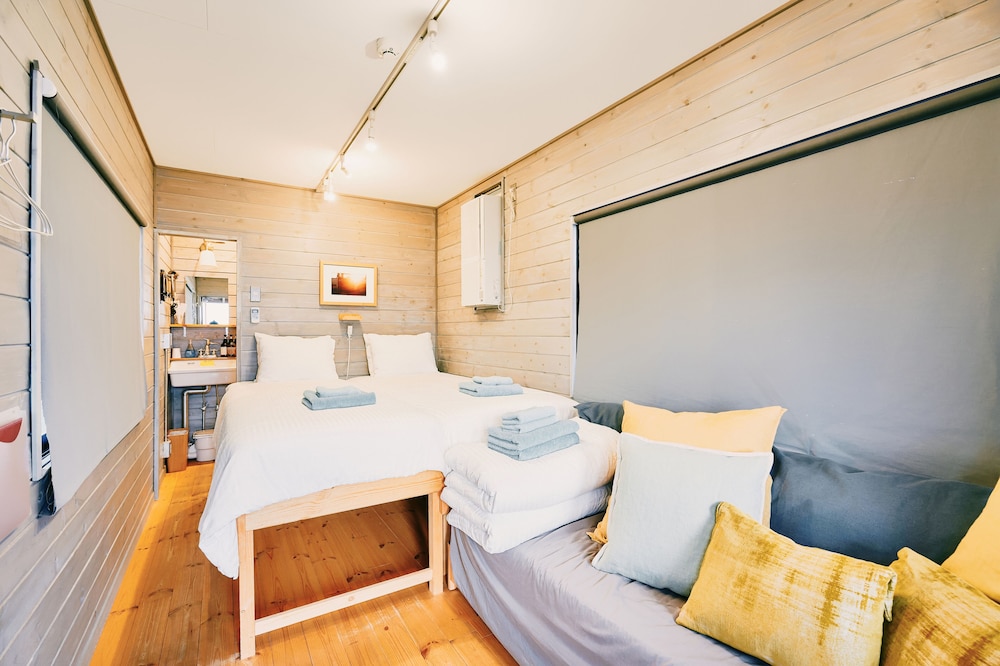 客室1 | 絶景シーサイドナハマ