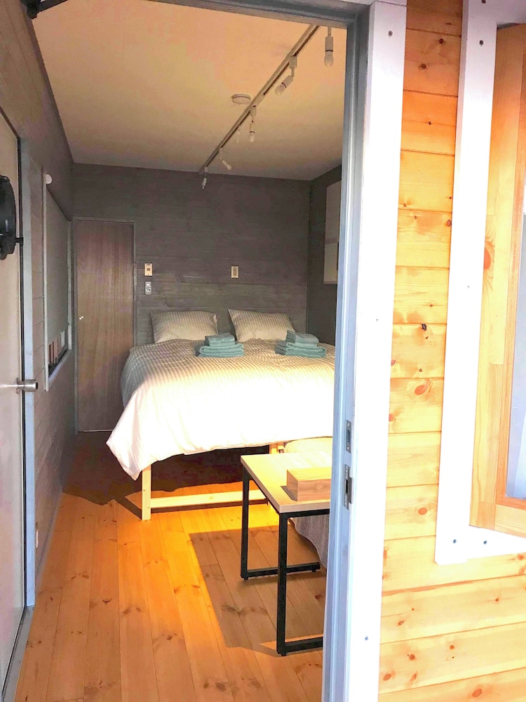 パノラミック ヴィラ 客室6 | 絶景シーサイドナハマ