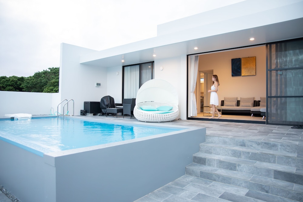 客室1 | SARAH RESORT VILLA 海 客室1 | SARAH RESORT VILLA 海