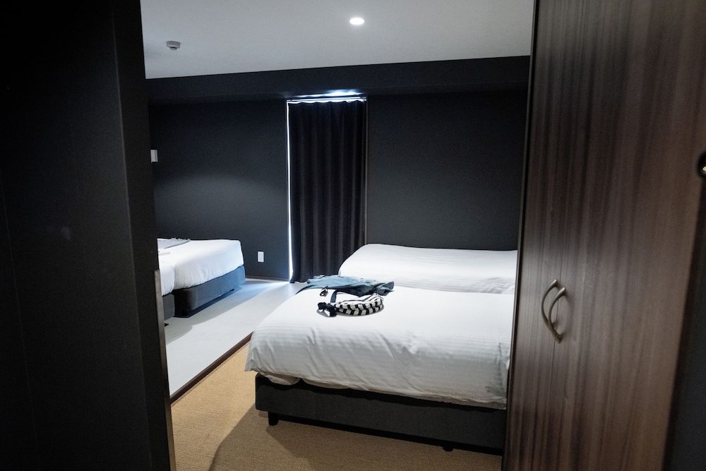 Studio 25 Group, Multiple Beds, Non Smoking 客室5 | WAYFARER Shinsaibashi