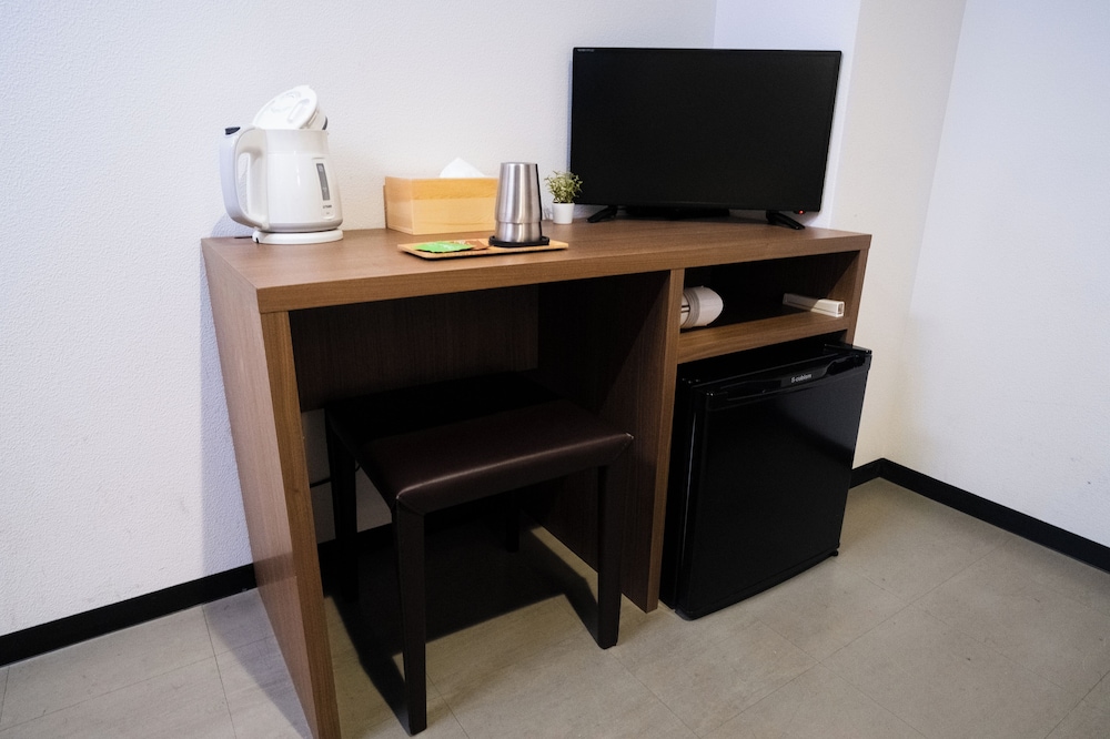 Essential 15 Twin, Multiple Beds, Non Smoking 客室3 | WAYFARER Shinsaibashi