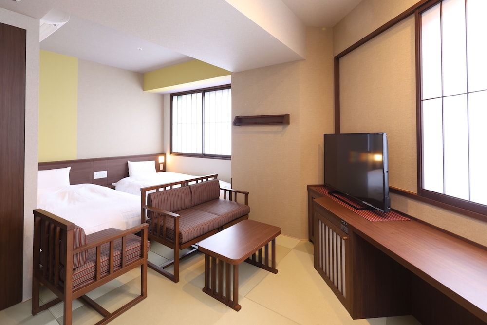 ベーシック トリプルルーム 禁煙 客室2 | 天然温泉 凌天の湯 御宿 野乃浅草別邸