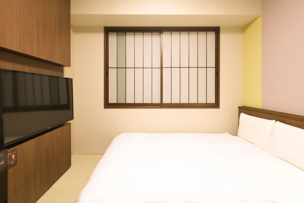 デラックス トリプルルーム 禁煙 客室2 | 天然温泉 凌天の湯 御宿 野乃浅草別邸