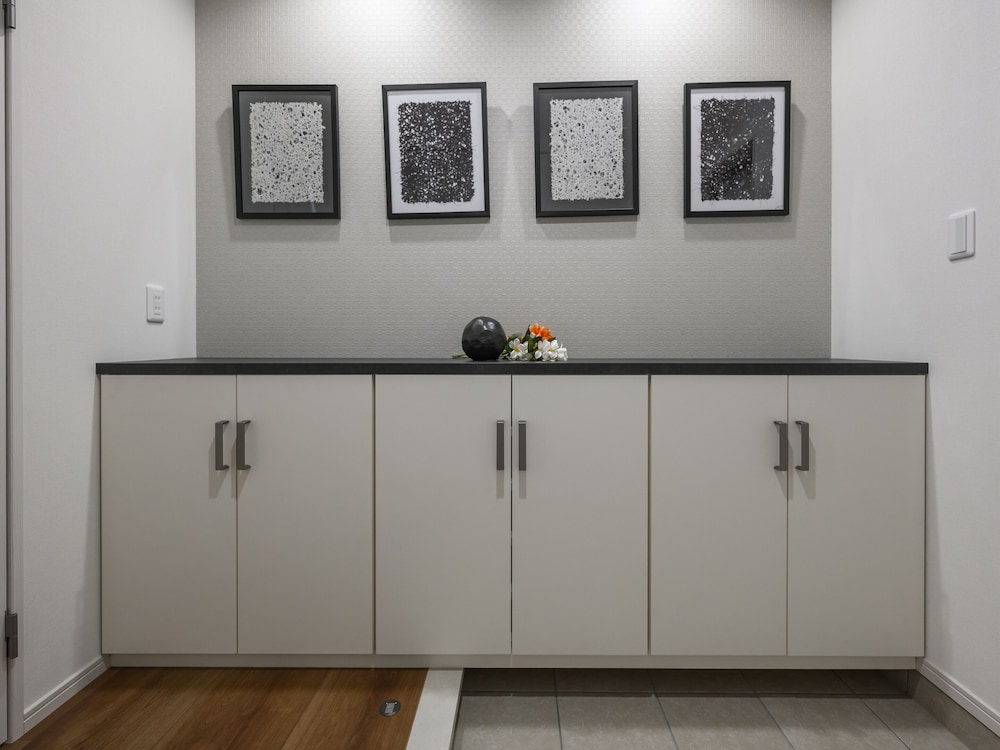 エグゼクティブ アパートメント 3 ベッドルーム キッチン シティビュー 客室3 | &Monde.Okinawa Arena Condominium