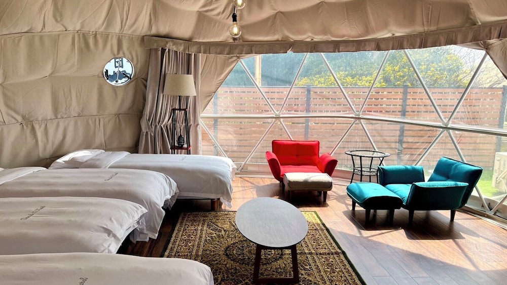 デラックス テント 客室2 | ドゥカーレ・ガーデン・ホテル九十九里