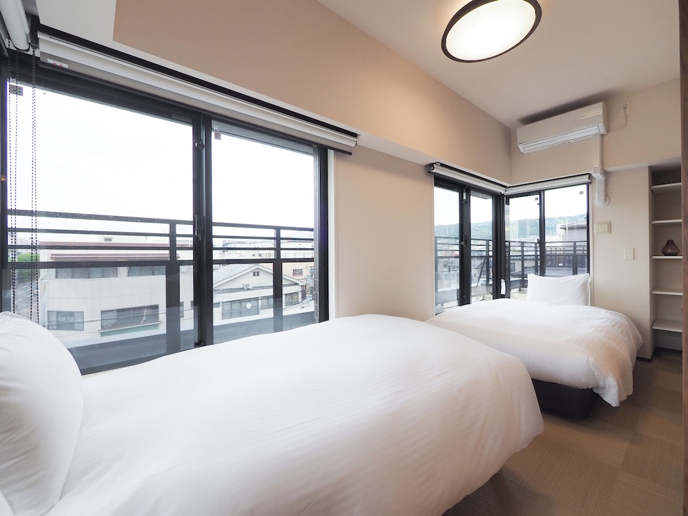 ファミリープレミア（最大5名） バルコニーからの眺望0 | 日和ステイ京都鴨川