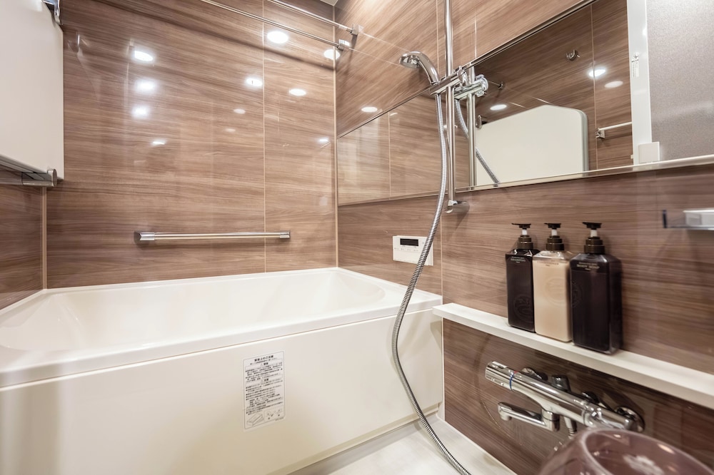 ツインルーム キッチン・洗濯機付き 禁煙 バスルーム2 | 日和ステイ京都鴨川